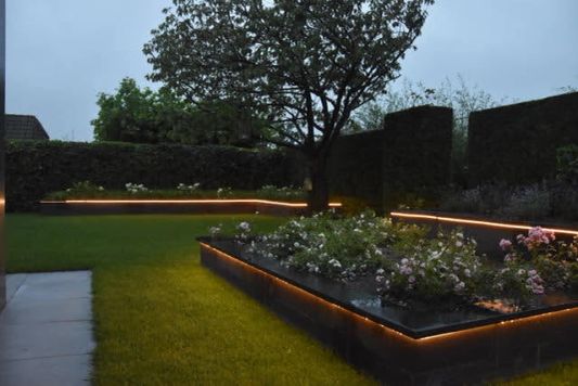 1 Meter Warmweißer Basic LED Streifen für Außen loser Streifen