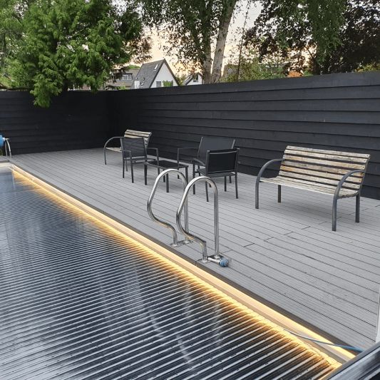 1 Meter Warmweißer LED Streifen für Außen komplettes Set