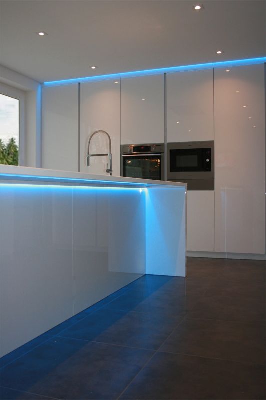 3 Meter RGBWW LED Streifen Premium mit 180 Led's - Einzelner Streifen