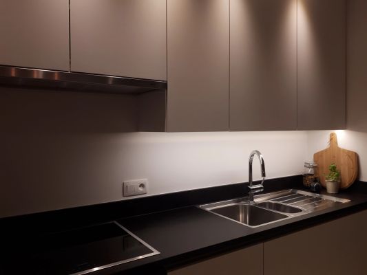 8 Meter Neutralweißer Led Streifen COB mit 384 Led's pro Meter - komplettes Set