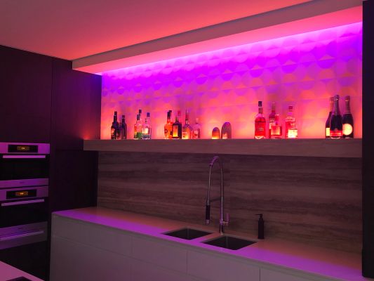 9 Meter RGBW LED Streifen komplettes Set - Pro 96 Led's pro Meter - Multicolor mit Warmweiß