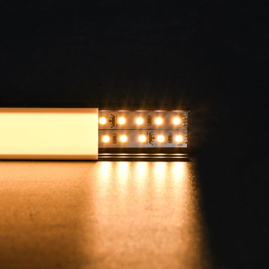 Aluminium Led Streifen Profil schwarz Aufbau 1M - breit und hoch - komplett mit Abdeckkappe