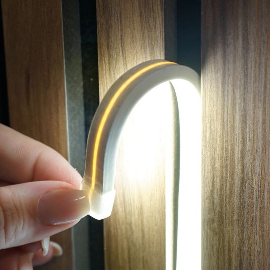 COB Neon inklusive Profil – überall kürzbar – Warmweiß loser Streifen – 3m