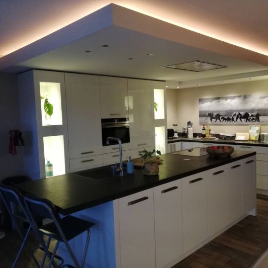 Küchen Lichtvoute LED Streifen Set - 4 Meter