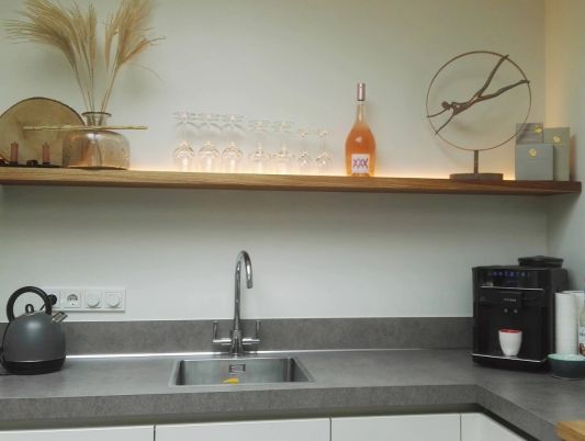 Led Streifen auf Batterie Warmweiß , Neutralweiß oder Kaltweiß komplettes Set 4 Meter Premium