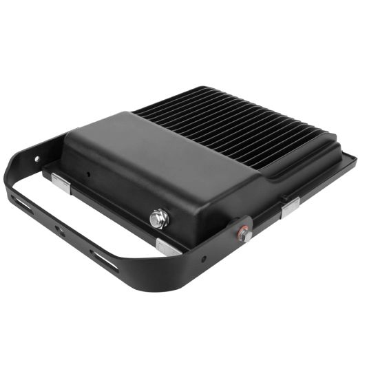 WLAN Set mit 1 bis 4 RGBWW LED Scheinwerfer 50 Watt mit WLAN Bedienung