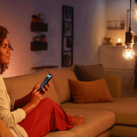 Philips Hue White Thin Filament 7.2W E27 G95