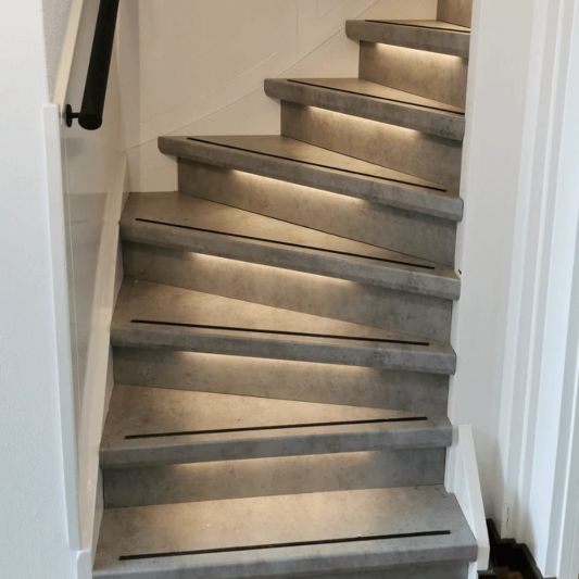 Treppenbeleuchtung COB LED Streifen warmweiß 50 CM - Komplettset mit Profil