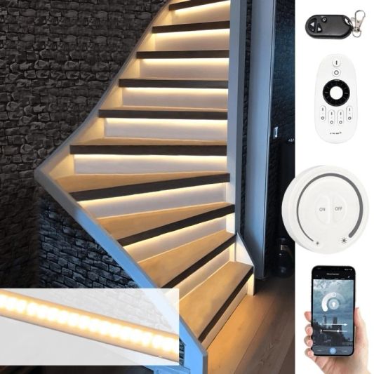 Treppenbeleuchtung COB LED Streifen warmweiß komplettes Set 130 cm