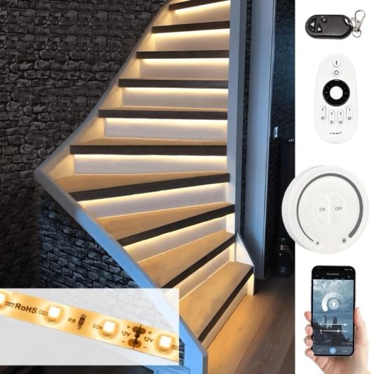 Treppenbeleuchtung LED Streifen Warmweiß – komplettes Set 130 CM