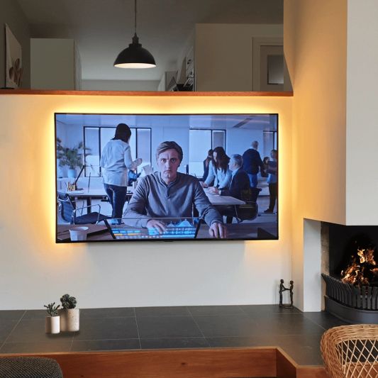 TV backlight Set mit 1 RGBWW Led Streifen für TV’s 40-50 inch