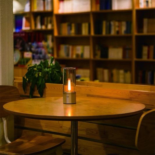 Yeelight Smarte Tischlampe – Extra Warmweiß
