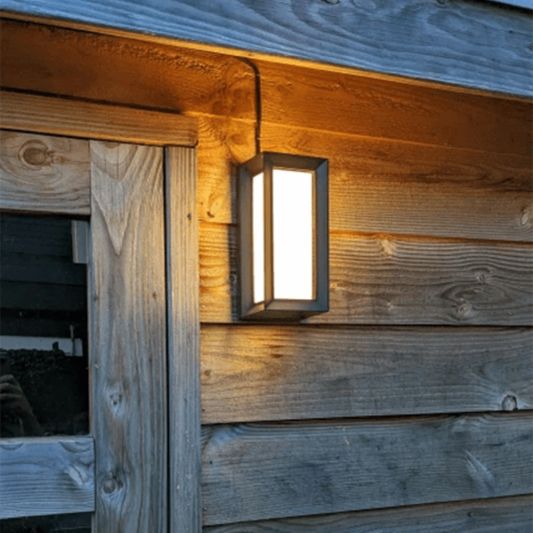 Zigbee Außenwandleuchte 9W - Alle Farben und Weißtöne - Gerade