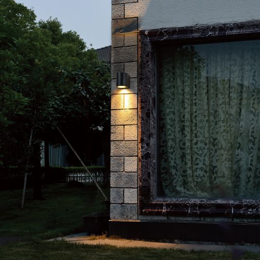 Schwarze Wandleuchte für draußen mit Zigbee GU10 Strahler- Rund