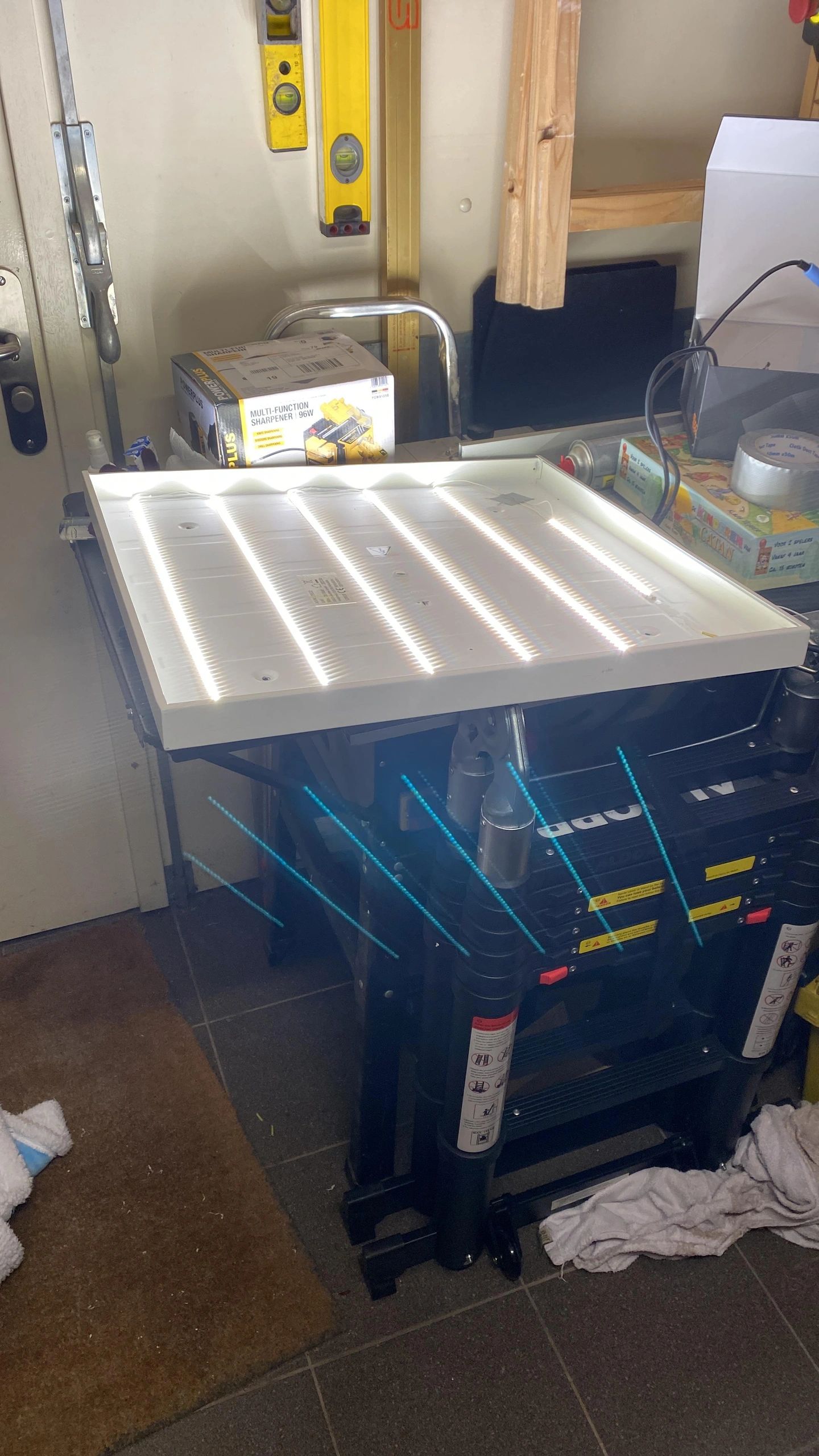 30 Watt - 24V / 1.25A wasserdichter Adapter für LED Streifen