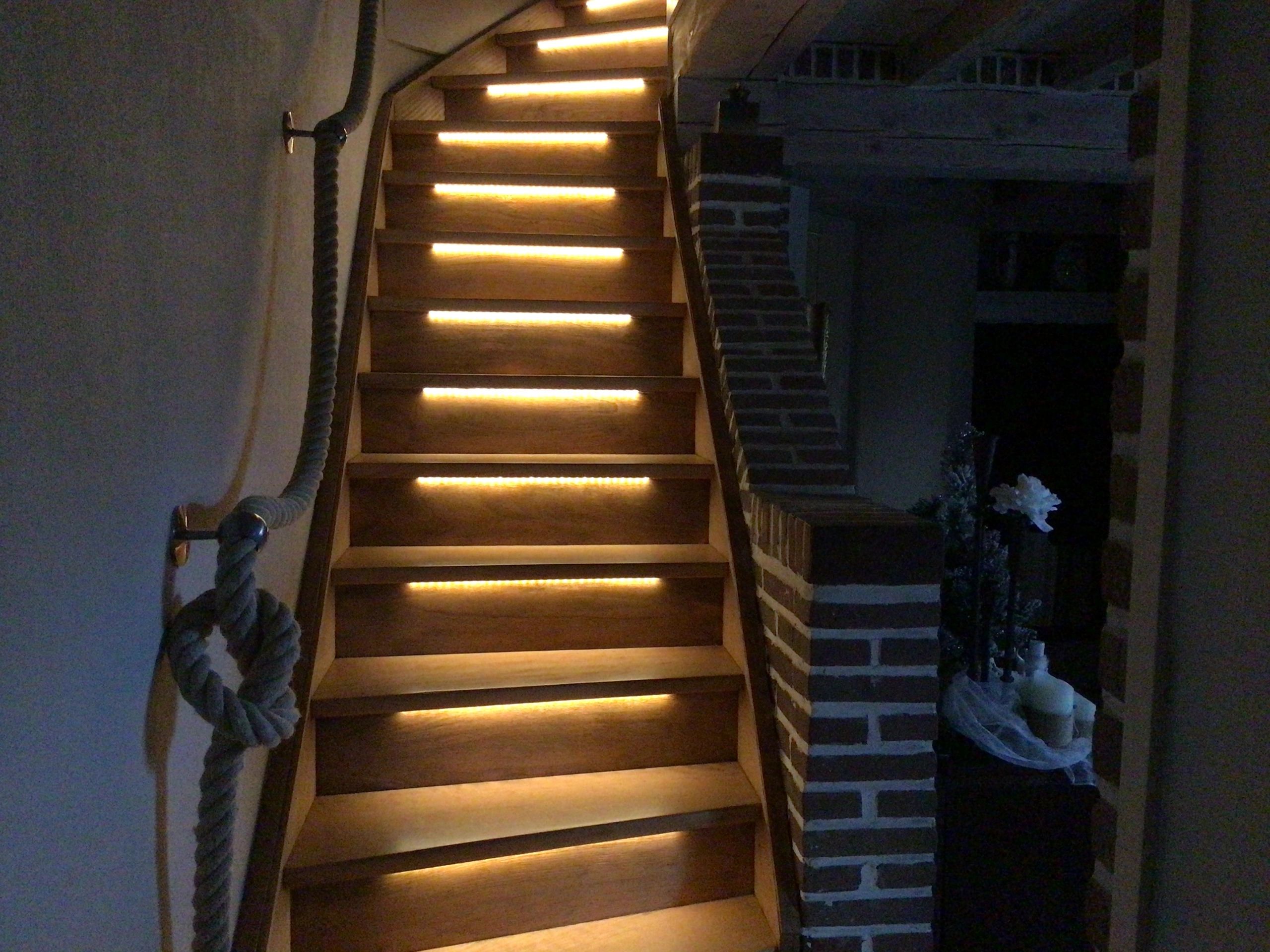 Dynamisches Treppenbeleuchtungsset Basic 50 cm