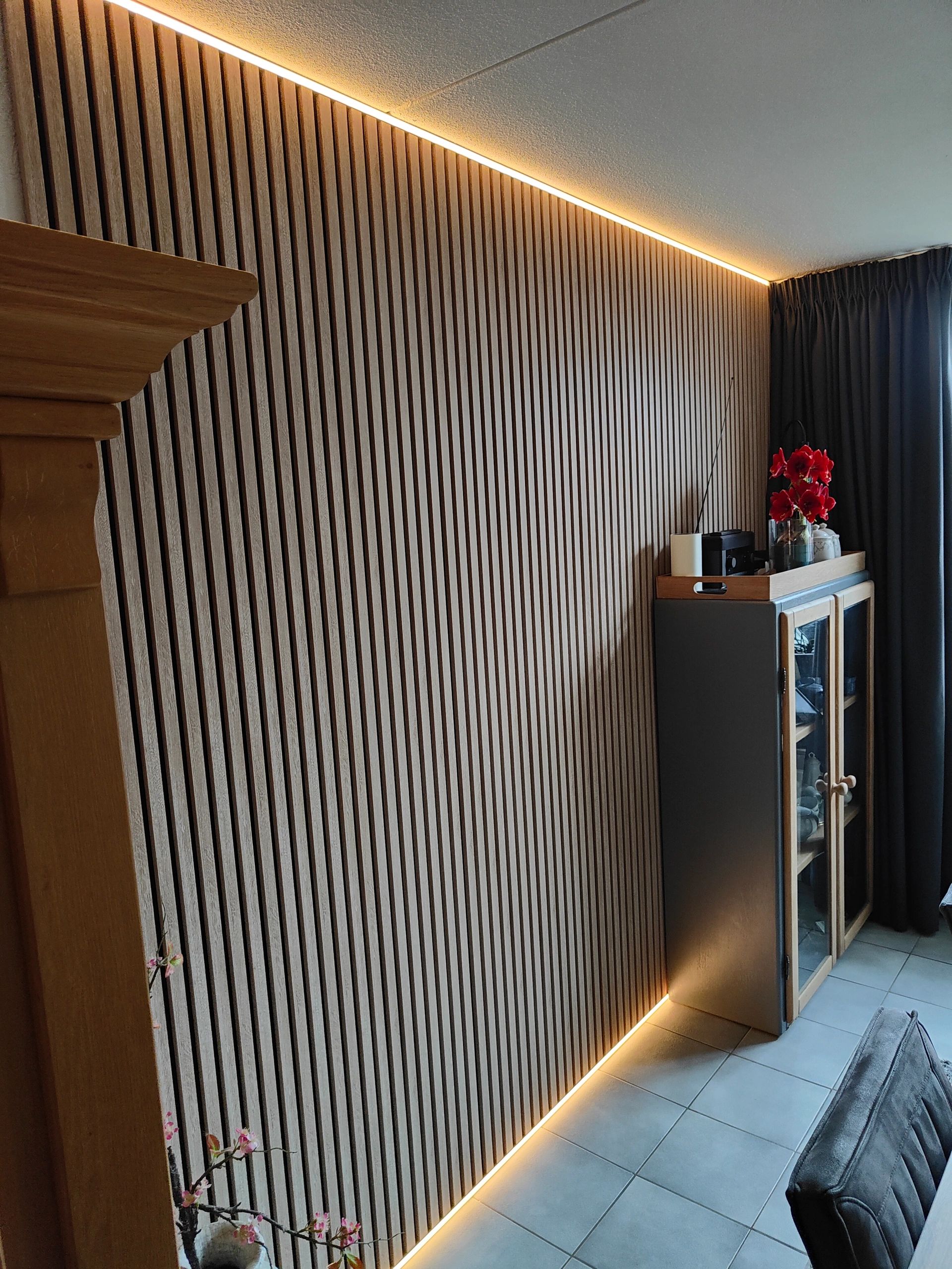 Aluminium LED Streifen Profil schwarz Aufbau 3M - 15 mm hoch - komplett mit AbschlusskAppe