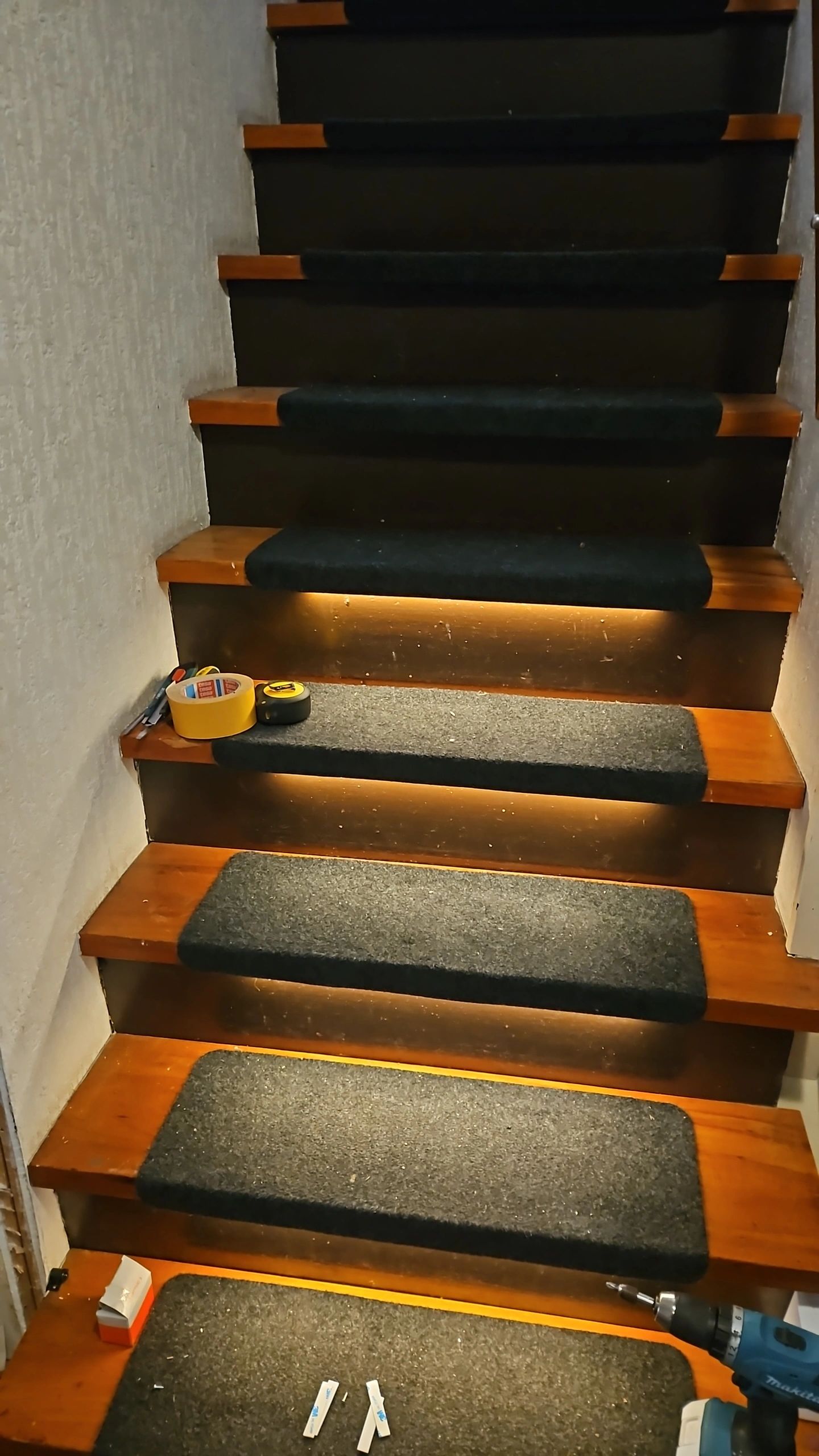 Treppenbeleuchtung LED Streifen warmweiß 50 cm - Komplettset inkl. Profil