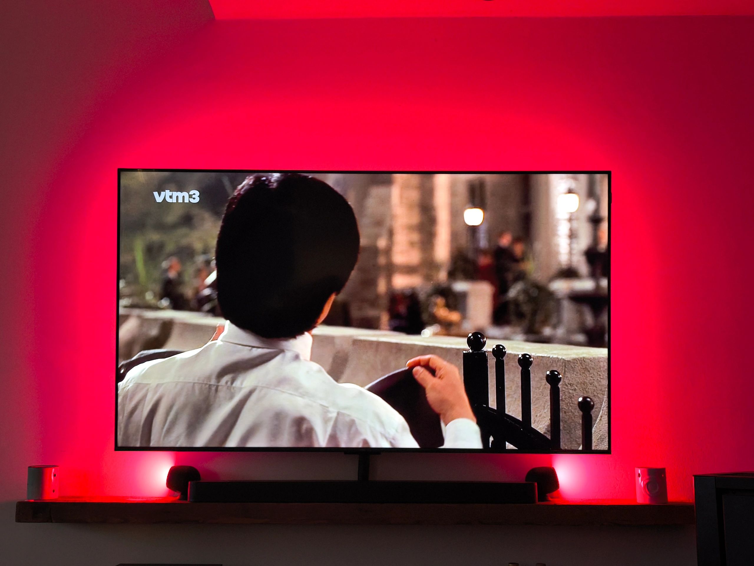 TV LED Streifen Set mit 3 RGB Streifen für TV’s > 60 inch