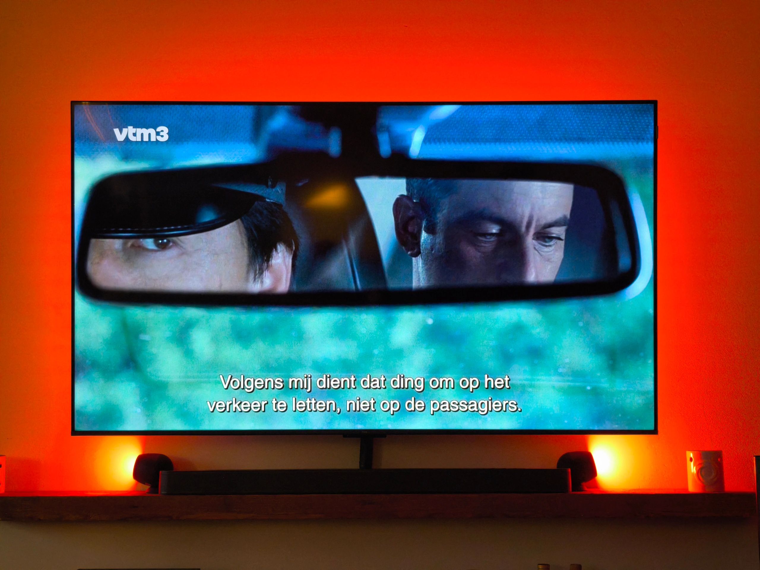 TV LED Streifen Set mit 3 RGB Streifen für TV’s > 60 inch