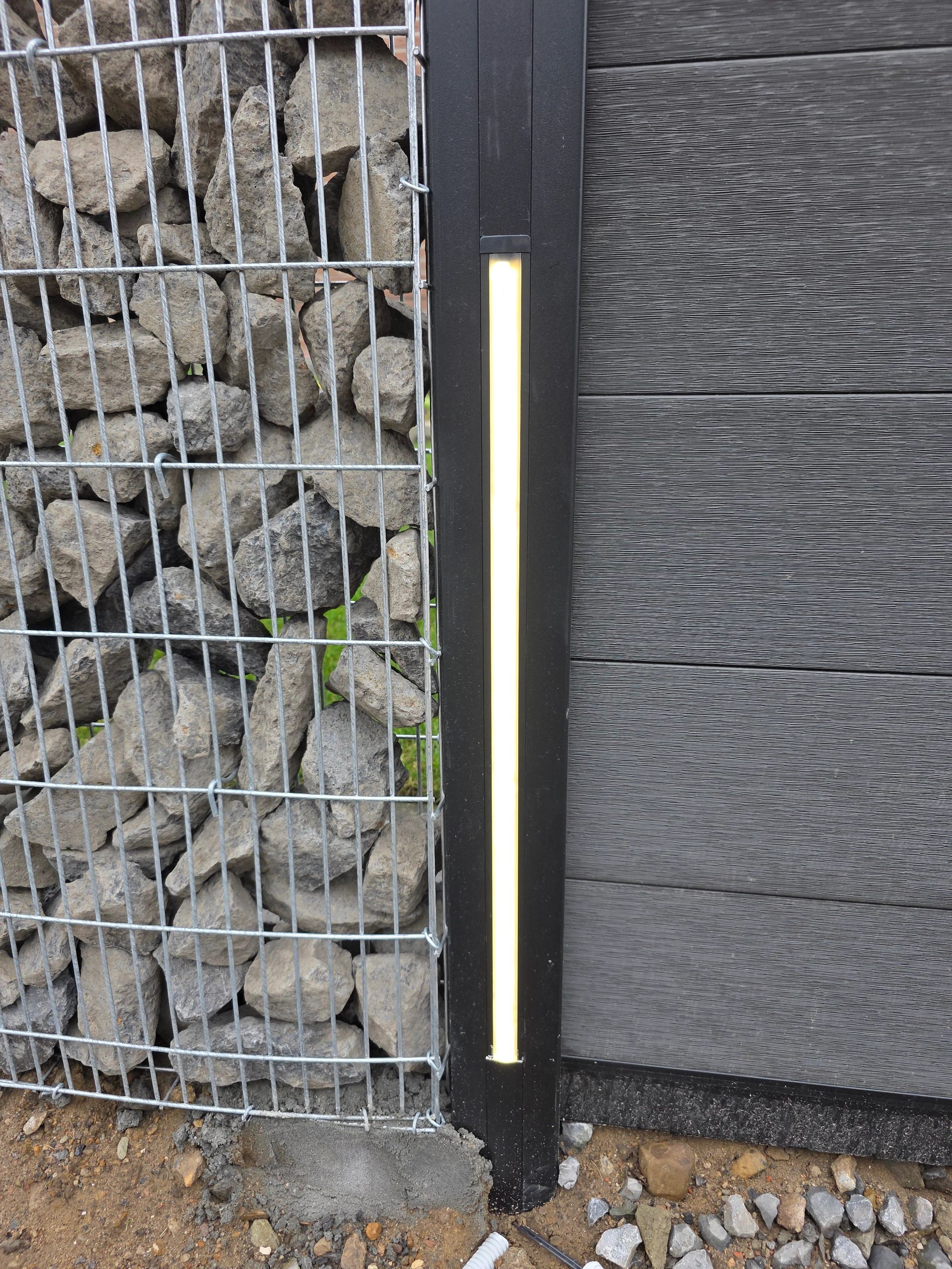 Aluminium LED Streifen Profil schwarz Einbau 1M Slim Line - 7 mm hoch - komplett mit AbschlusskAppe