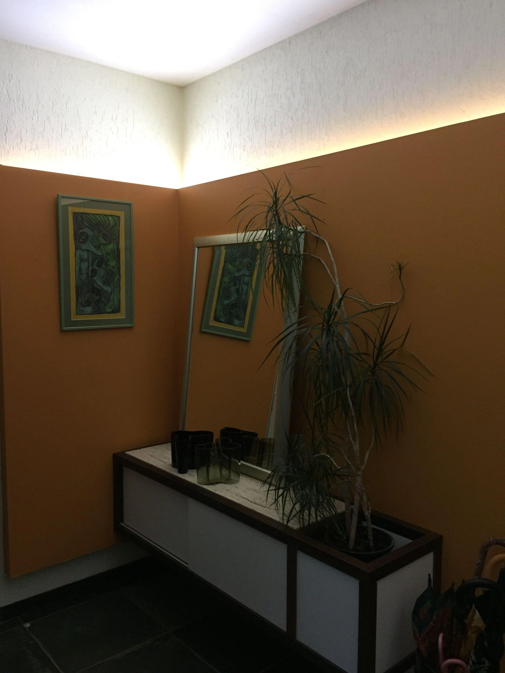 Aluminium LED Streifen Aufbauprofil 10M - 8 mm hoch - komplett mit AbschlusskAppe