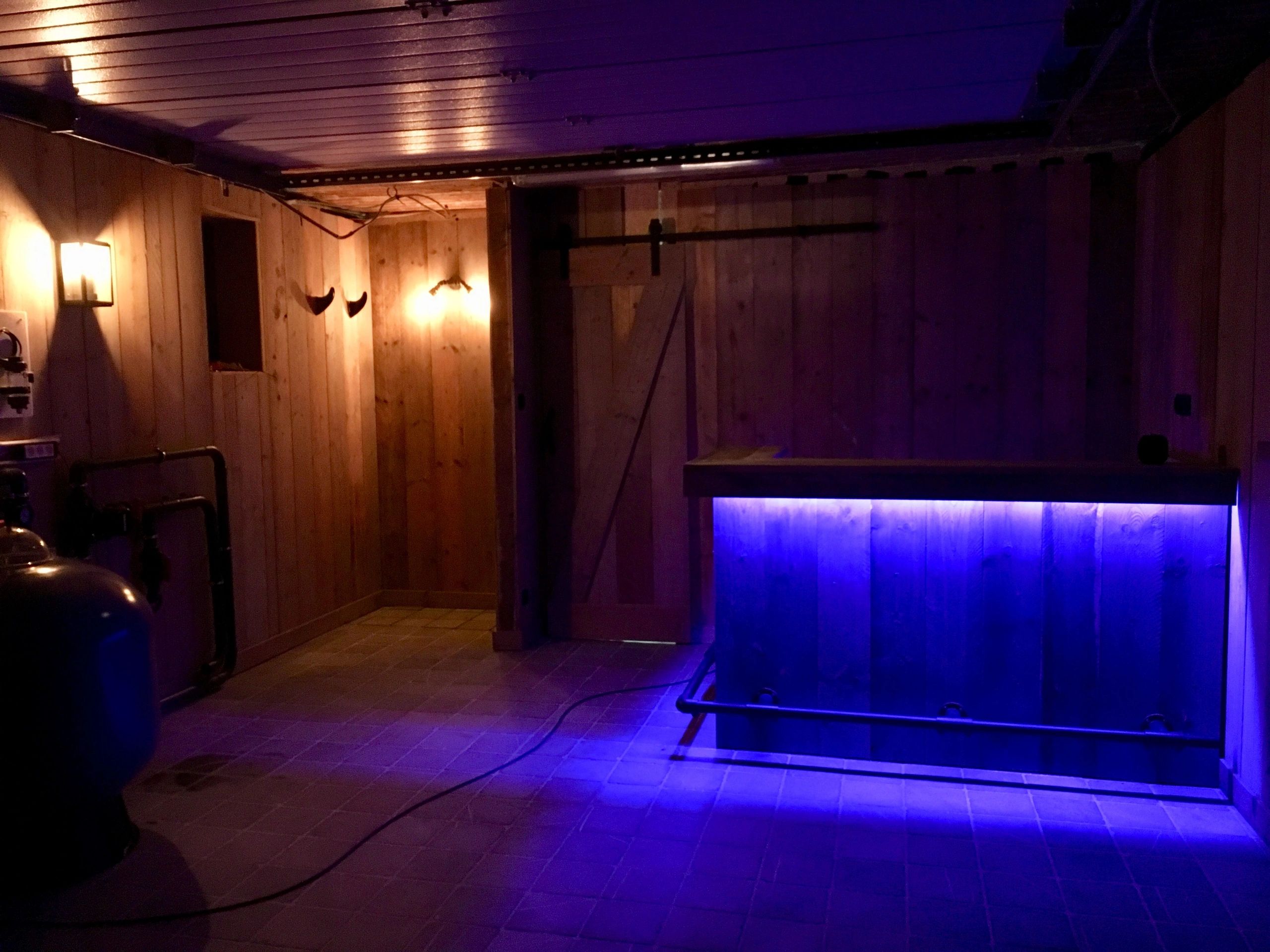 Verbindungsstücke mit 250 cm RGBW Kabel ohne zu löten