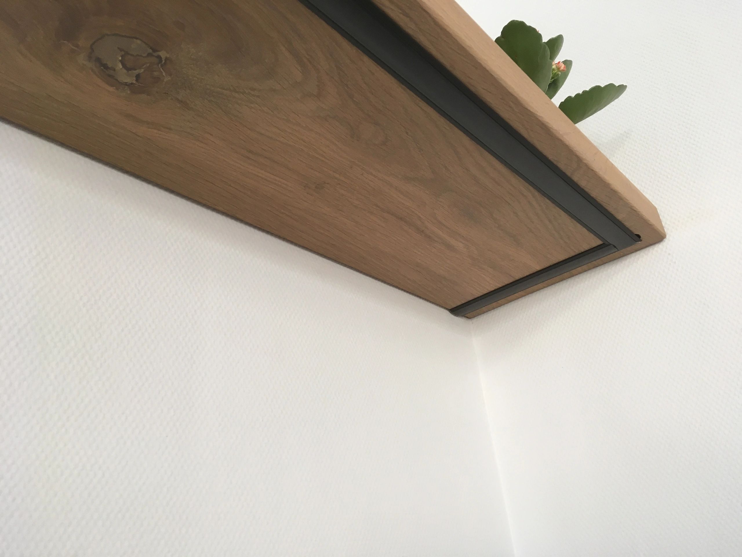 20 Meter komplettes RGBW -LED -Streifen mit Zigbee -Steuerung