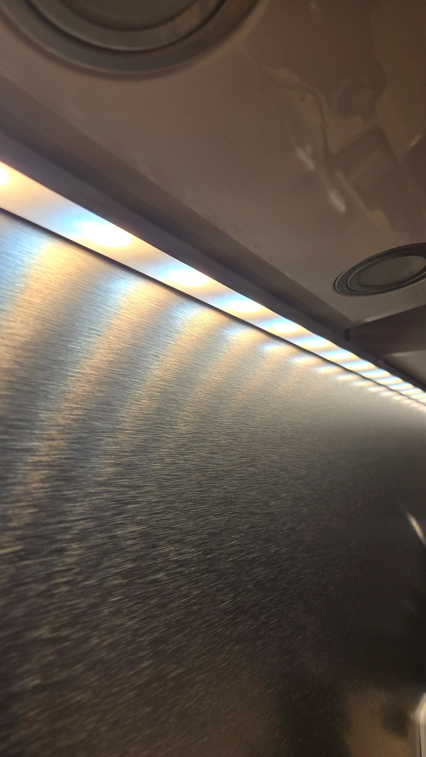 LED Streifen Profil breit Aufbau niedrig 2 Meter