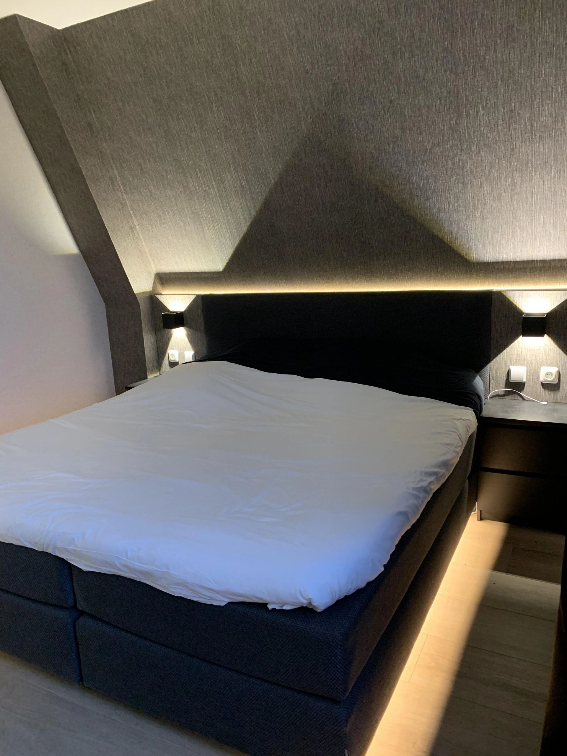 Led Streifen 9 Meter warmweiß - Komplettes Set Premium Plus - 240 Leds pro Meter