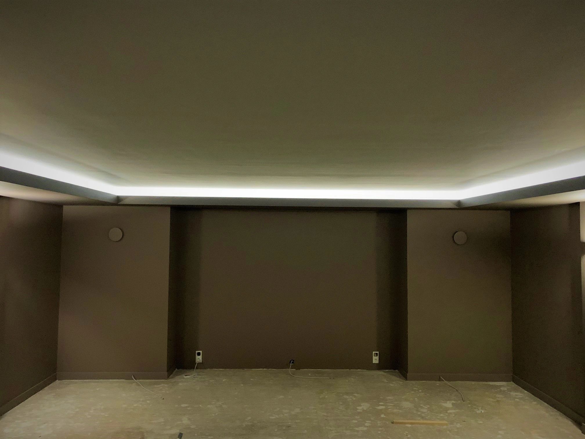 Led Streifen Profil Aufbau hohes Modell - komplett inklusiv Abschlusskappe 4 Meter 15 mm