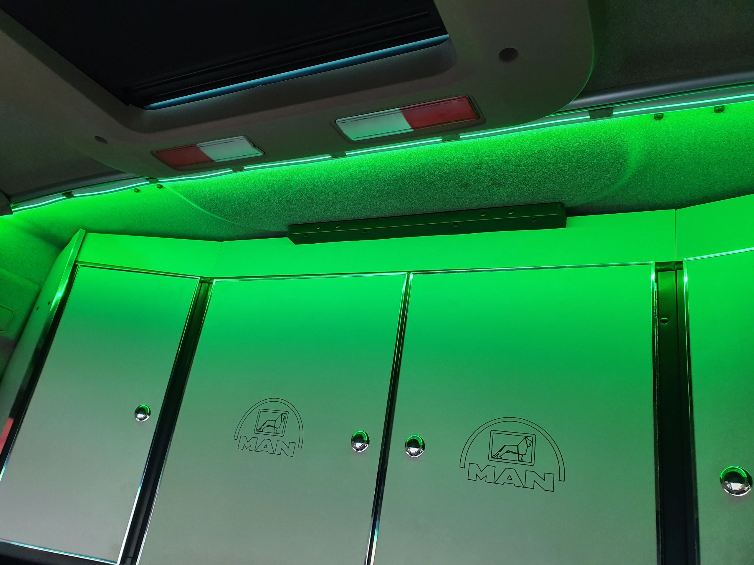 Led Streifen auf Batterie Neon RGB Maxi gerade komplettes Set 2 Meter