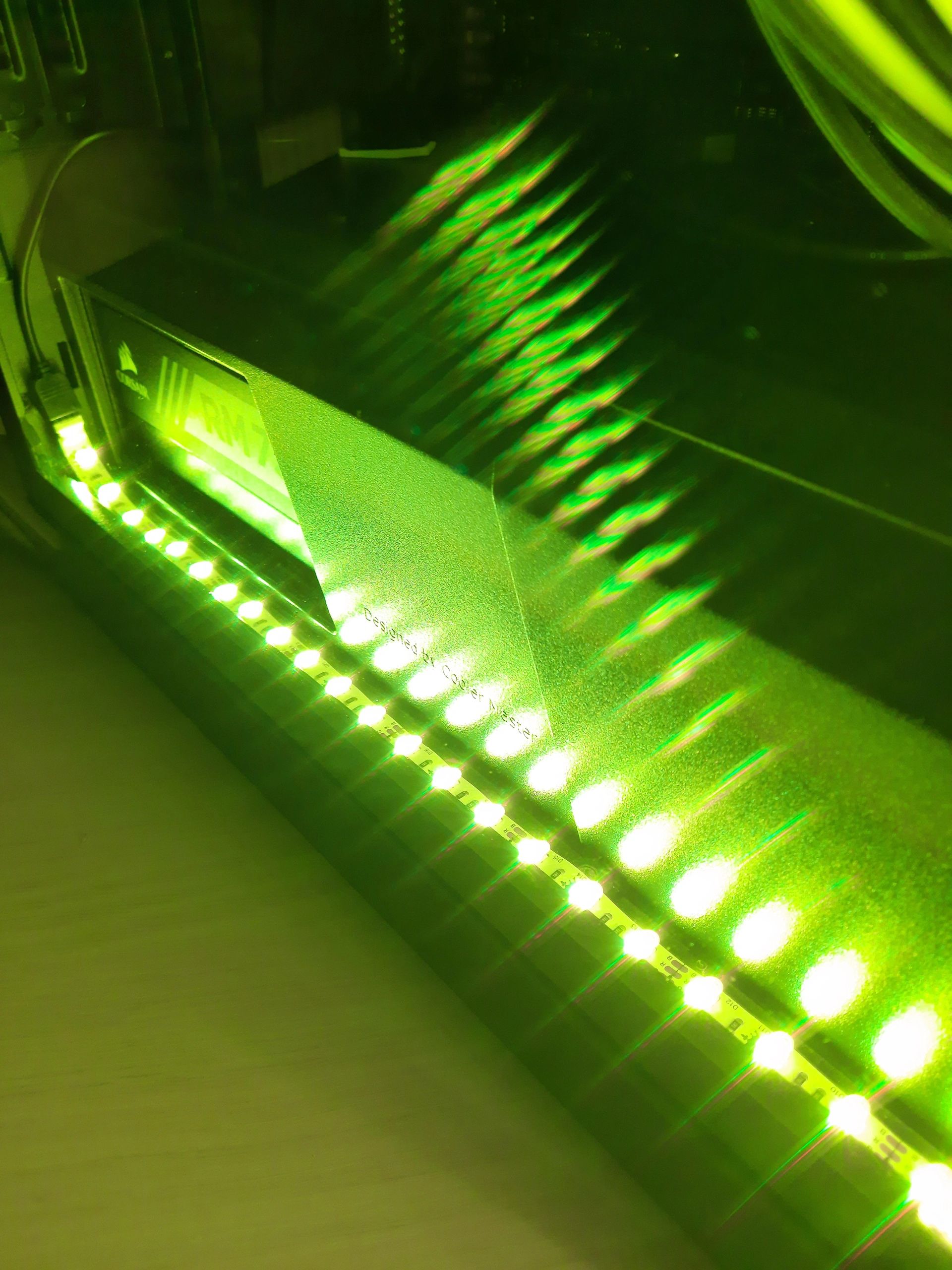 PC LED Streifen Set 1 Meter RGB Premium