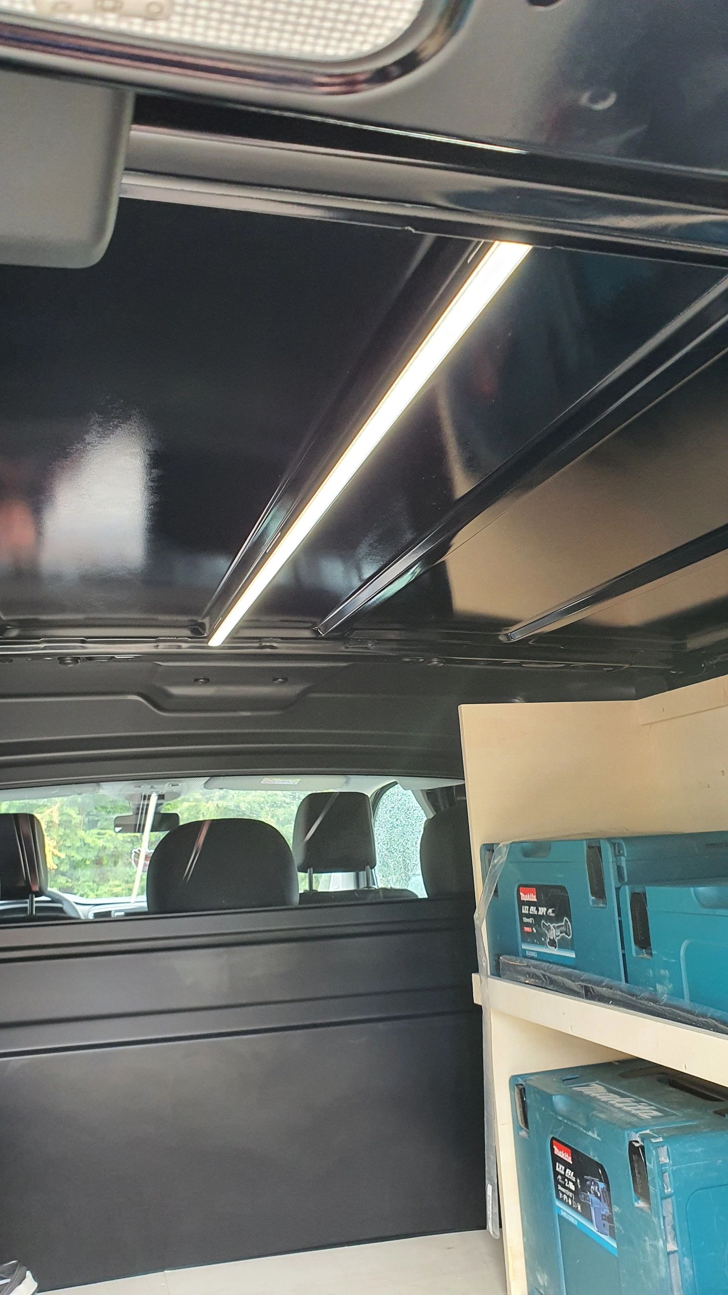 Aluminium LED Streifen Profil schwarz Aufbau 2M - 7 mm hoch - komplett mit AbschlusskAppe