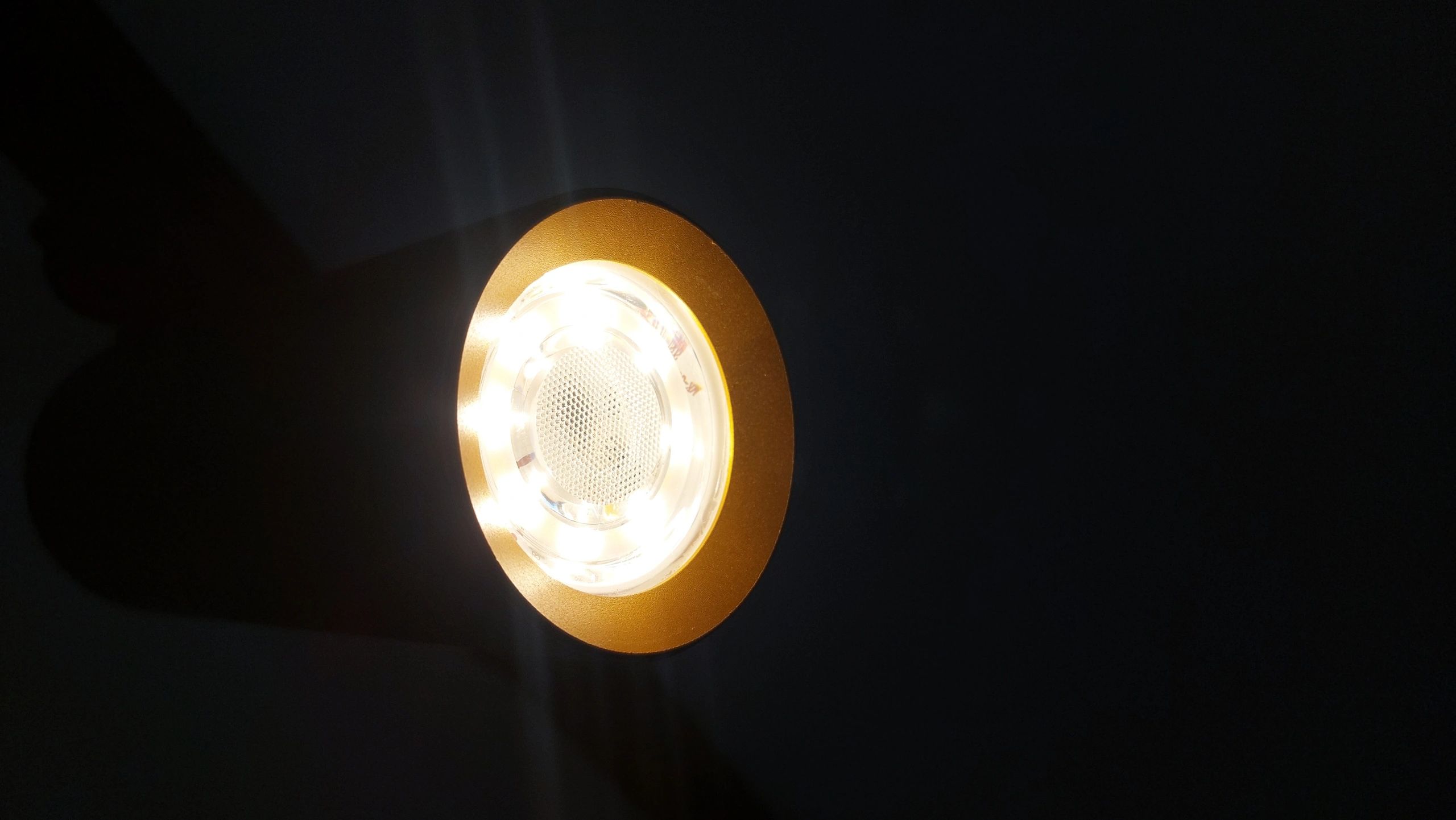 Zigbee -LED -Glühbirne RGBWW GU10 Anpassung - 5 Watt - Vourdeel Set von 6