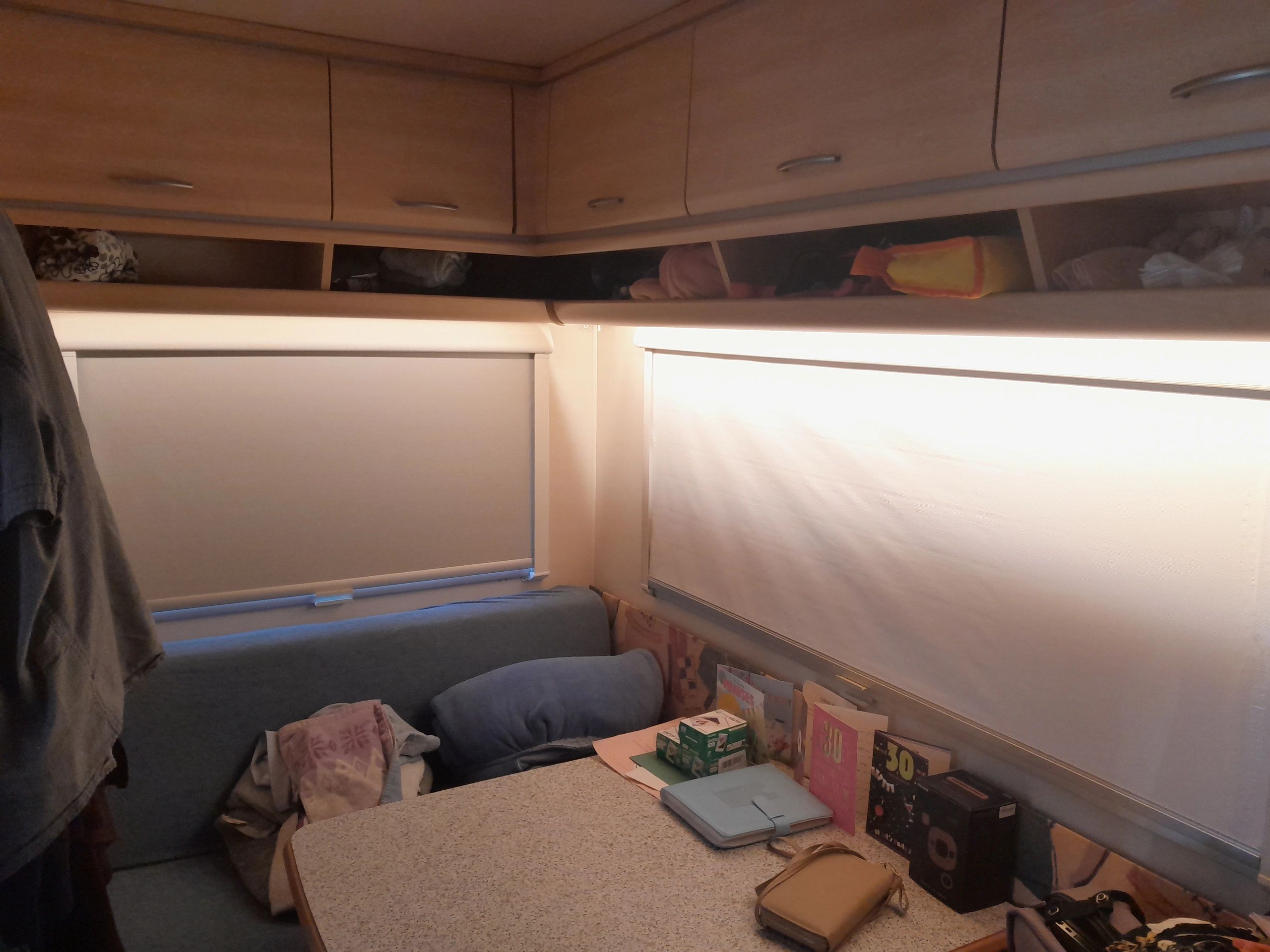 Led Streifen 9 Meter warmweiß - Komplettes Set Premium Plus - 240 Leds pro Meter