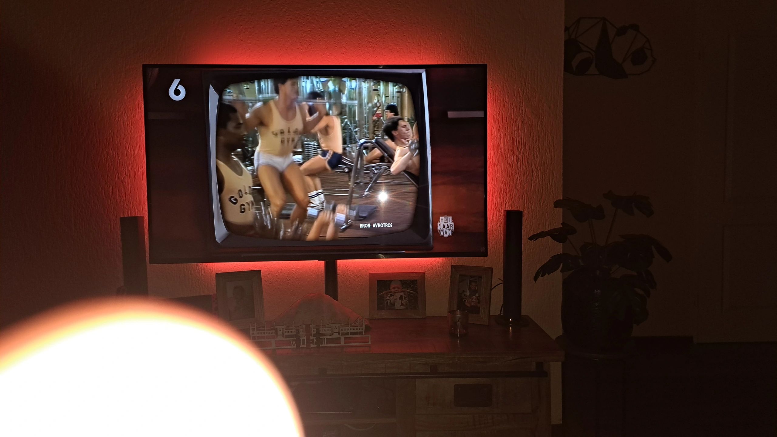 TV LED Streifen Set mit 4 RGB Streifen für TV’s bis 32 inch