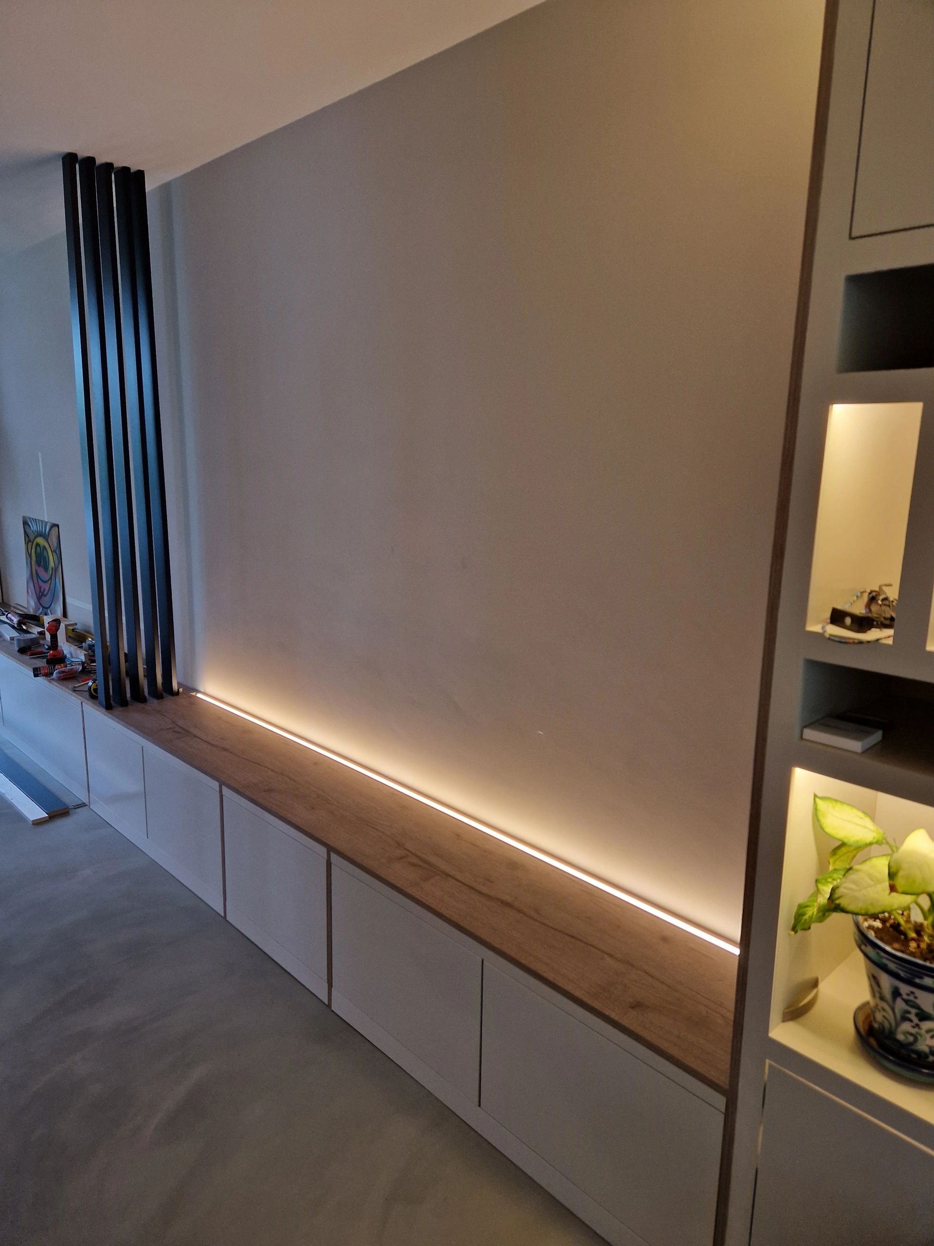 Lose WLAN -Steuerung für weiße LED -Streifen