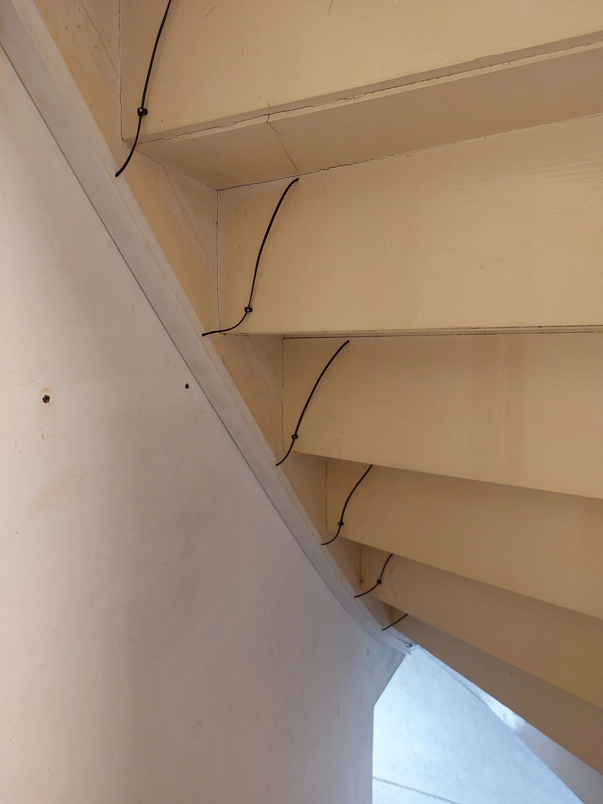 Treppenbeleuchtung LED Streifen warmweiß 50 cm - Komplettset inkl. Profil