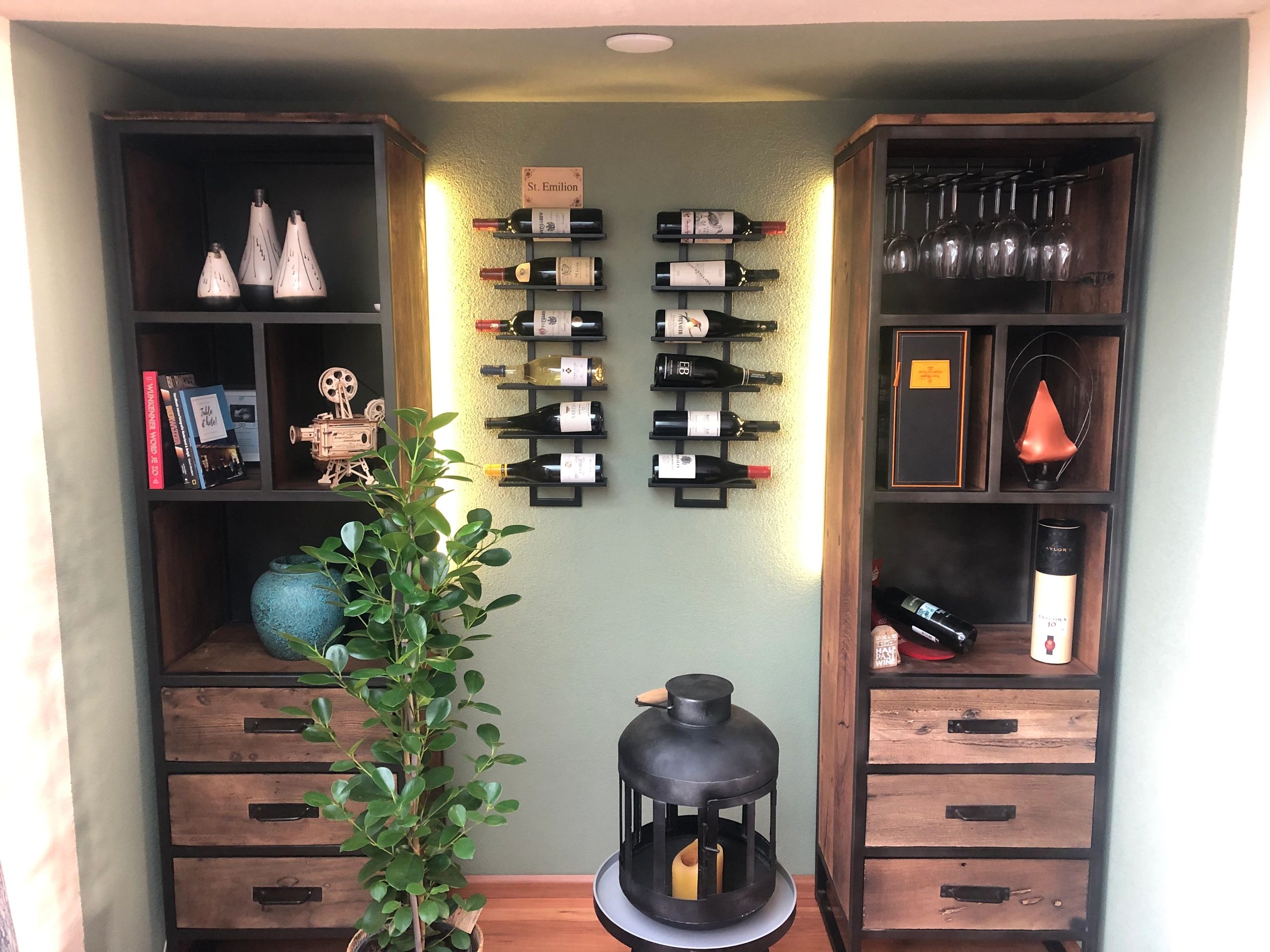 Verbindungsstück zwischen Leiste und Kabel - RGBW Premium- und Pro-LED-Leiste IP20 - kein Löten erforderlich