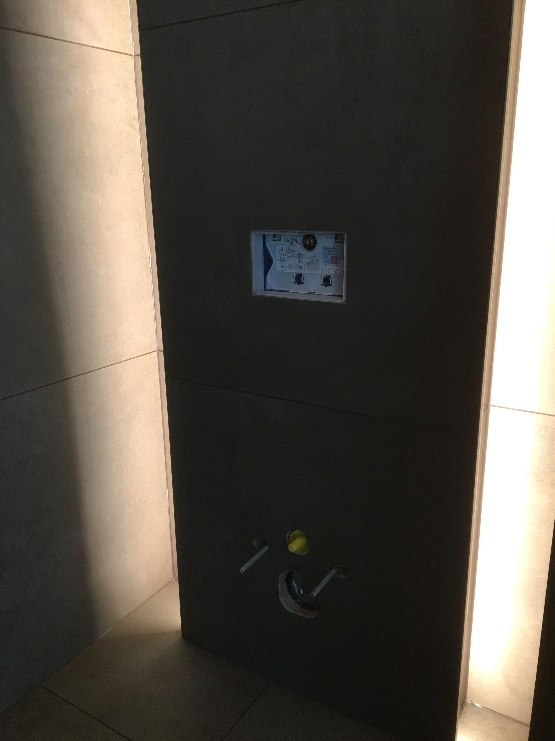 144 Watt - 24V / 6A Adapter für LED Streifen