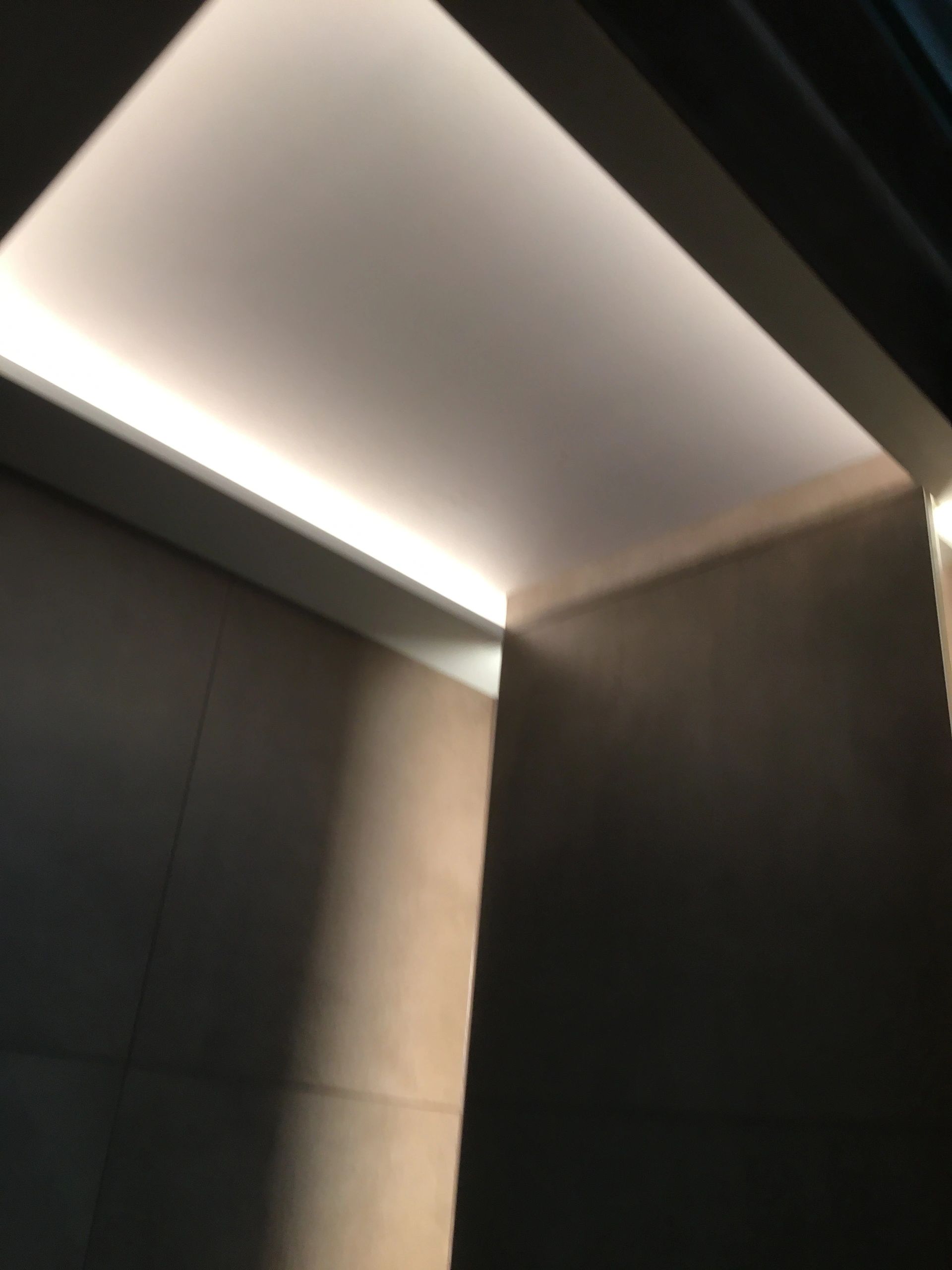 144 Watt - 24V / 6A Adapter für LED Streifen