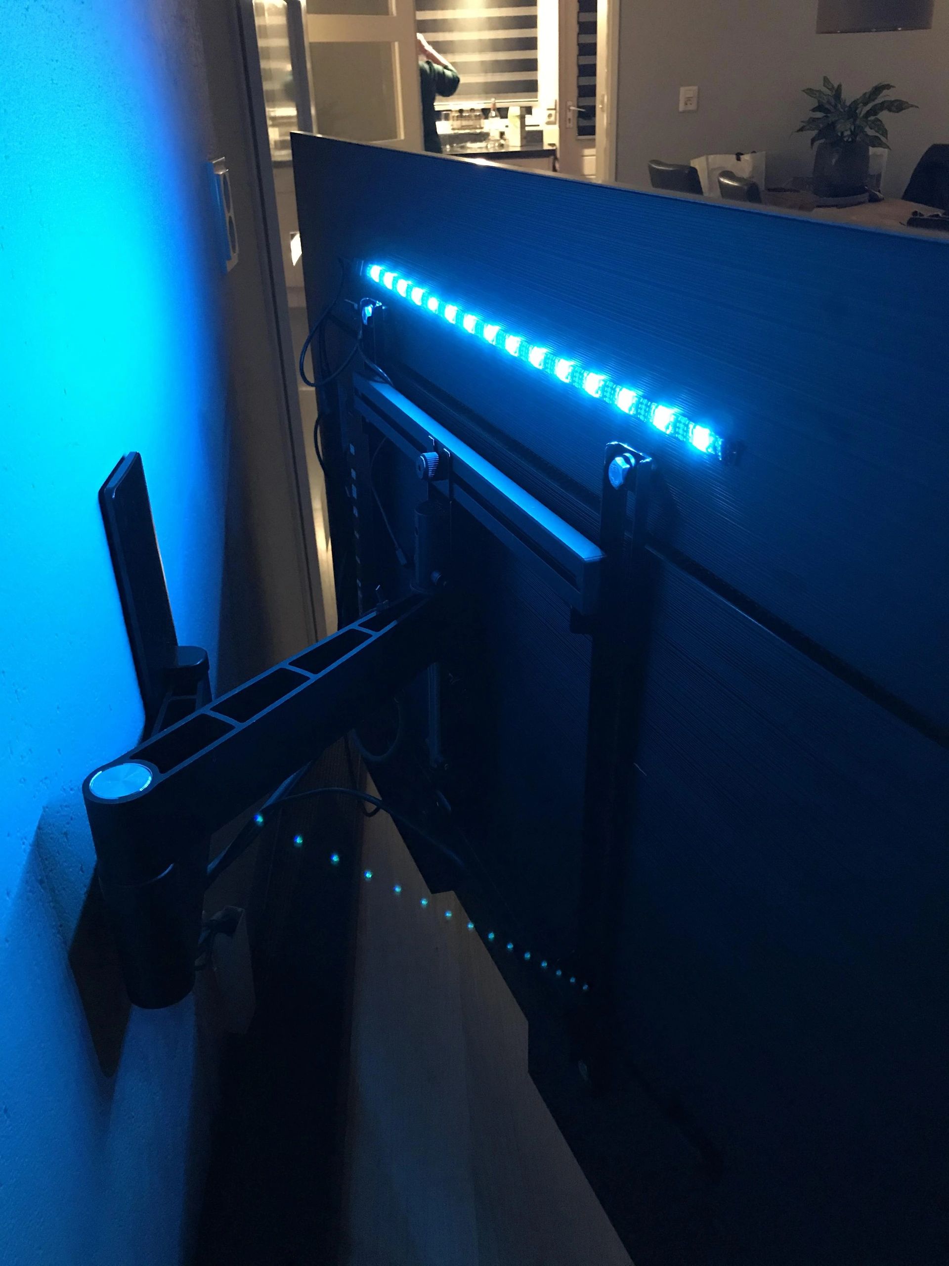 TV LED Streifen Set mit 1 RGB Streifen für TV’s von 32 bis 40 inch