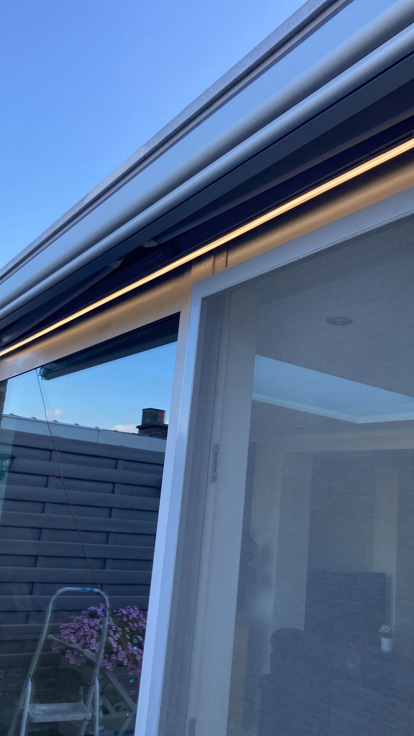 LED Streifen Profil breit Aufbau niedrig 4 Meter