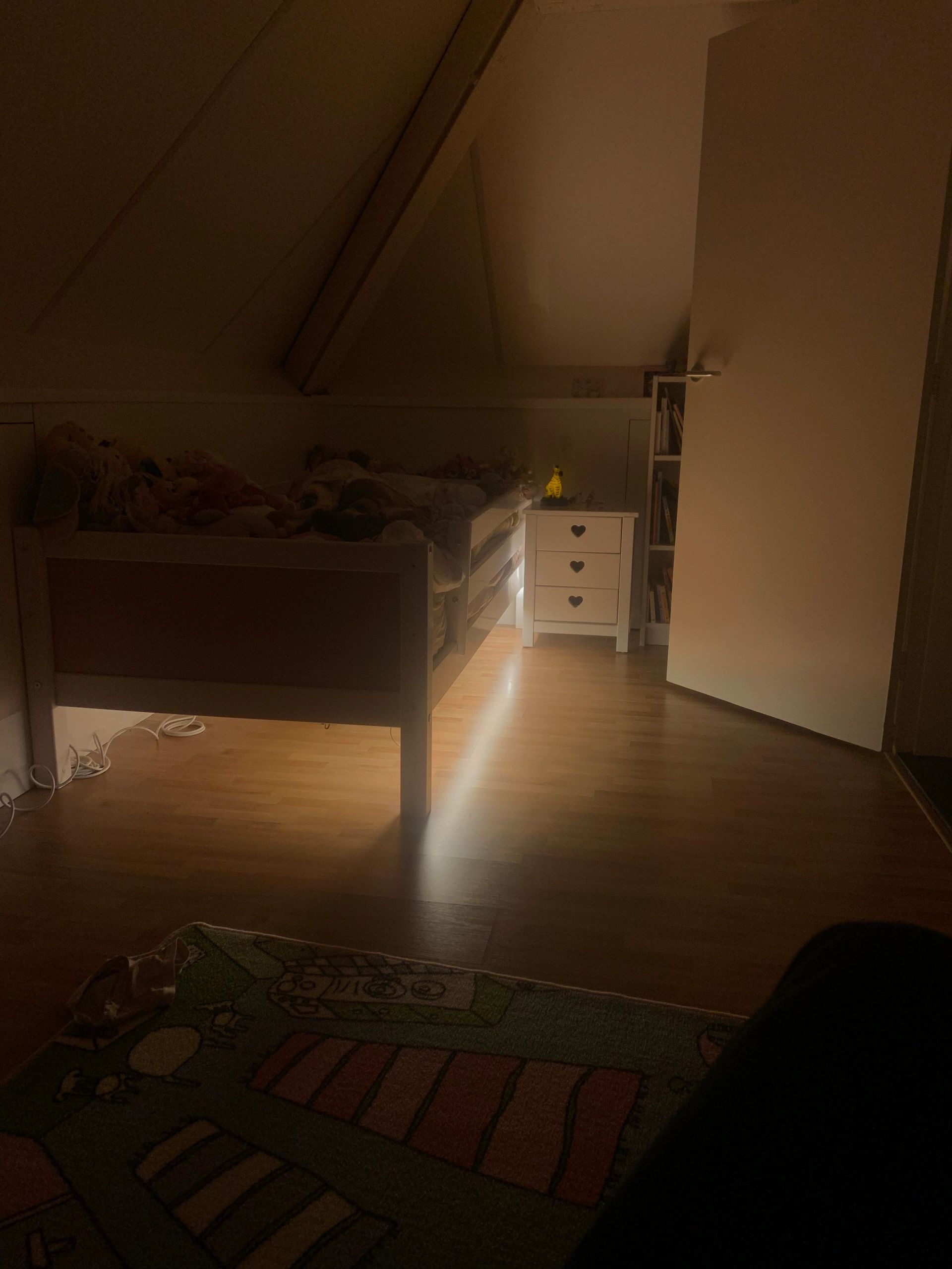 Bettbeleuchtung 1 Seite komplettes Set 2 Meter LED Streifen Warmweiß mit Bewegungssensor