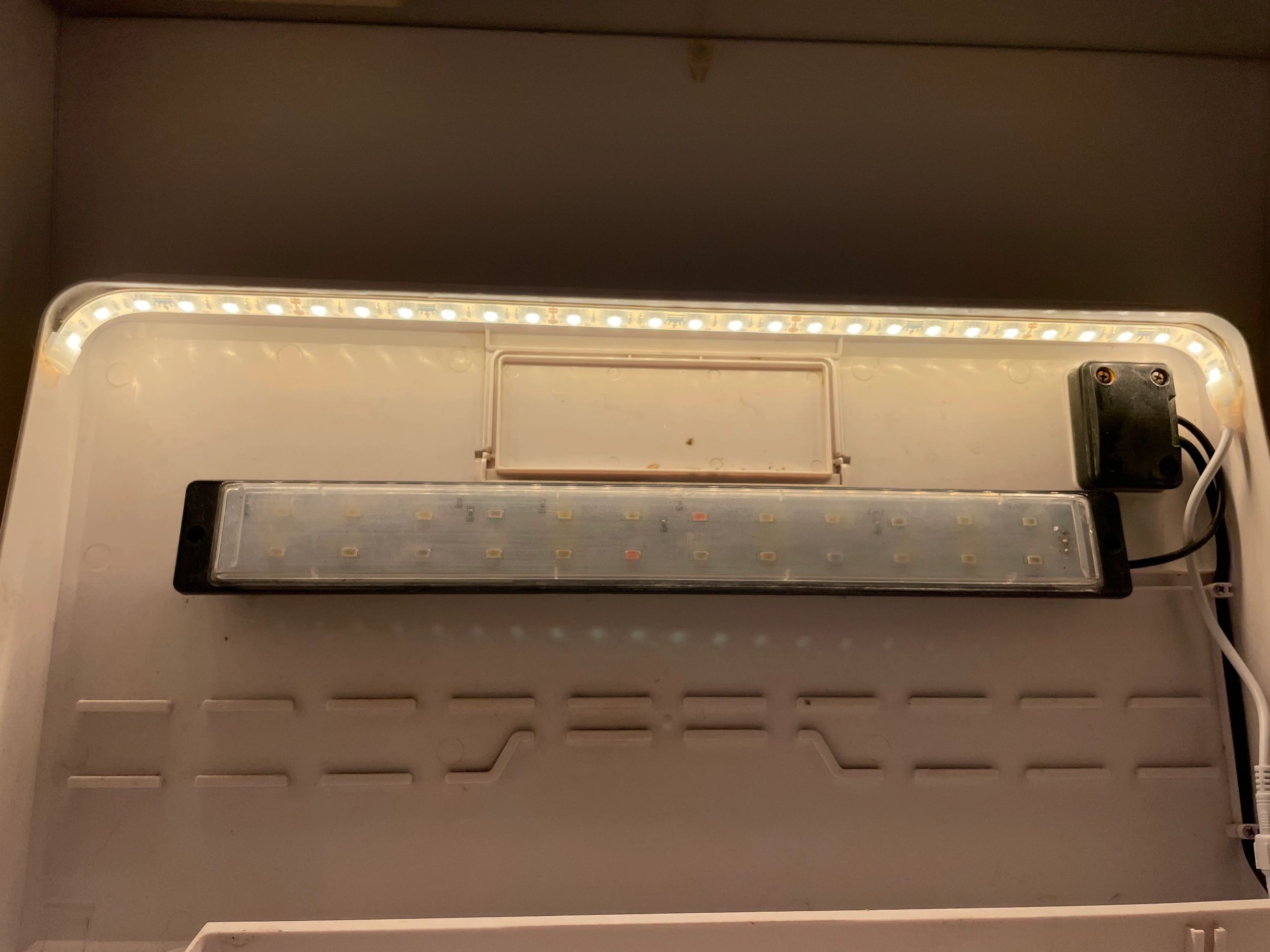 2 bis 2,5 Meter Warmweiß komplettes Set Aquarium LED Streifen