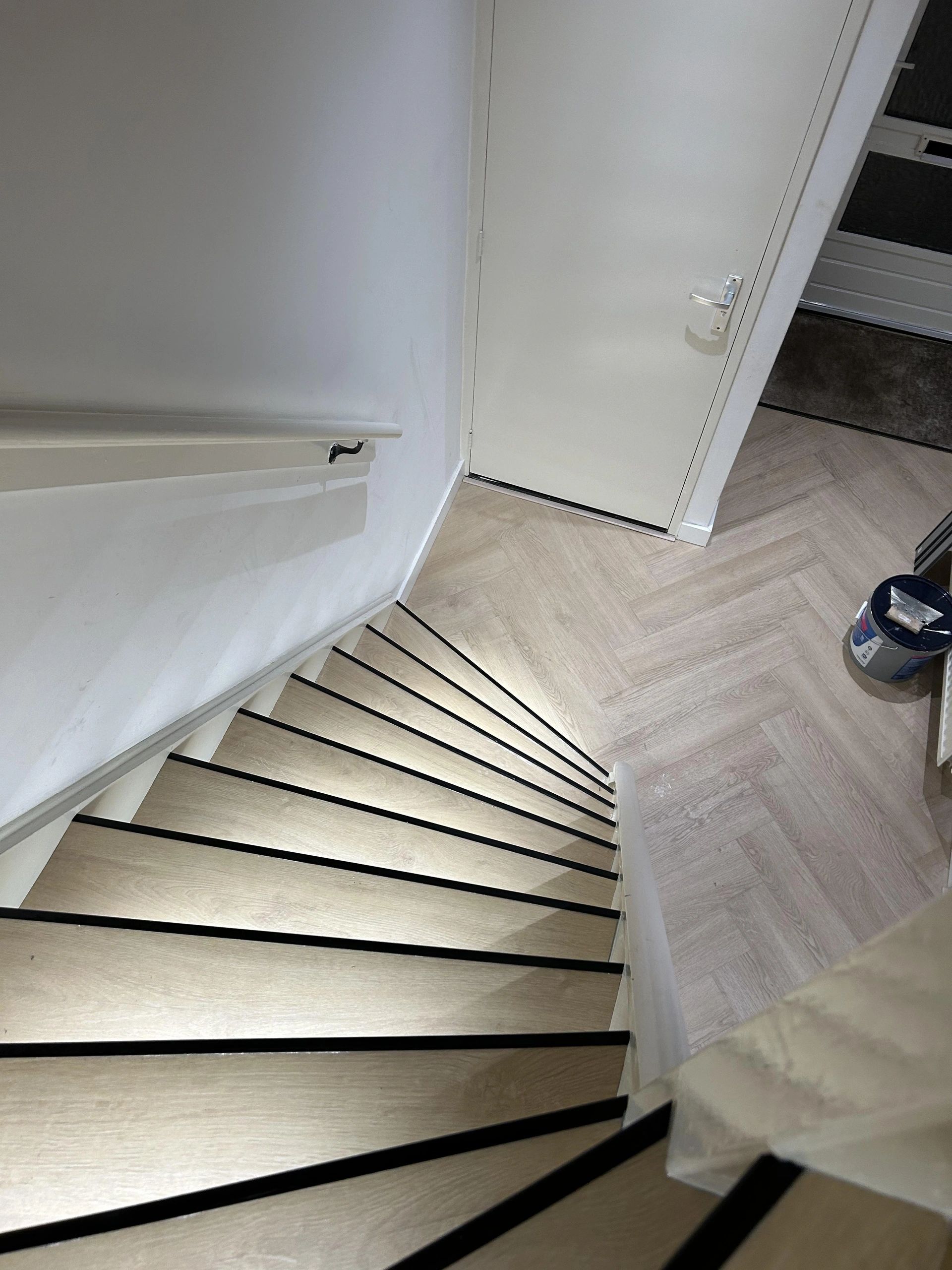 EinzelneTreppenbeleuchtung LED Streifen Warmweiß