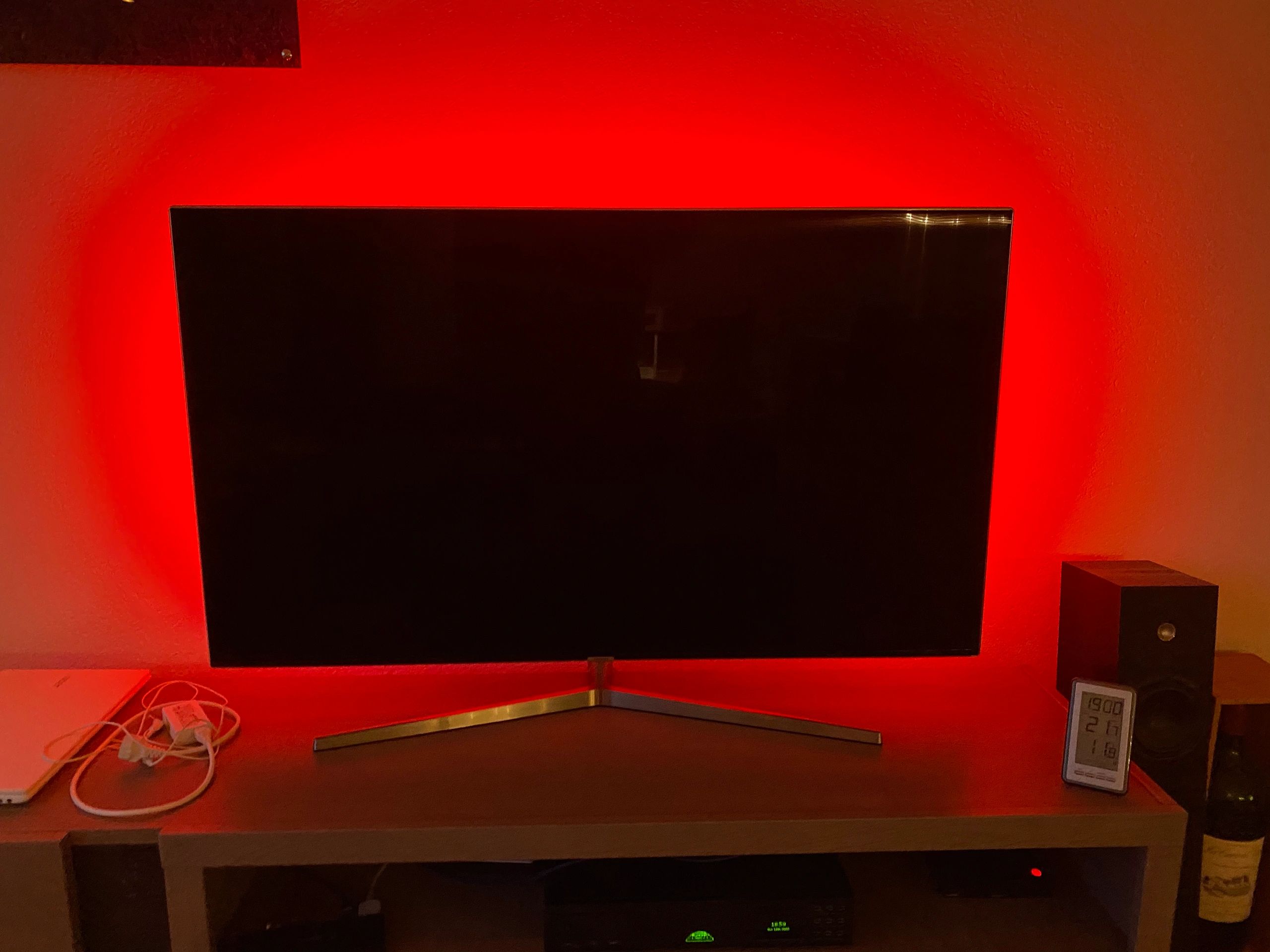 TV backlight Set mit 3 RGBWW Led Streifen für TV’s 40-50 inch