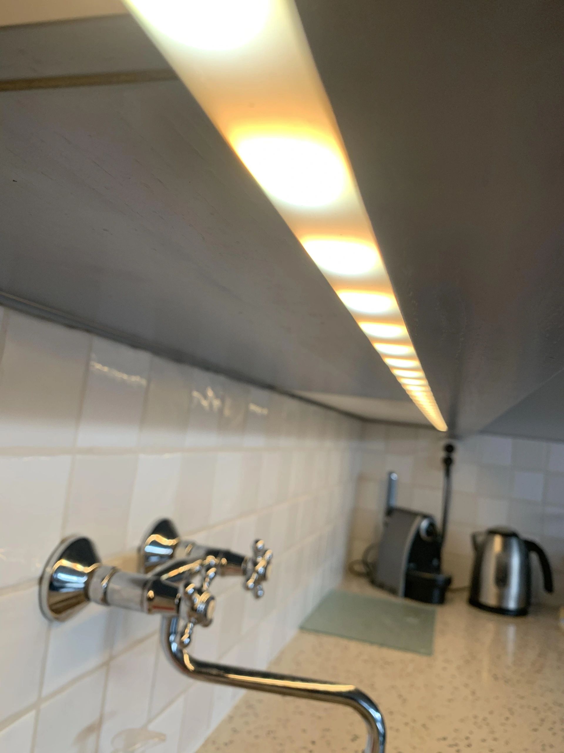 LED Streifen Profil breit Aufbau niedrig 2 Meter