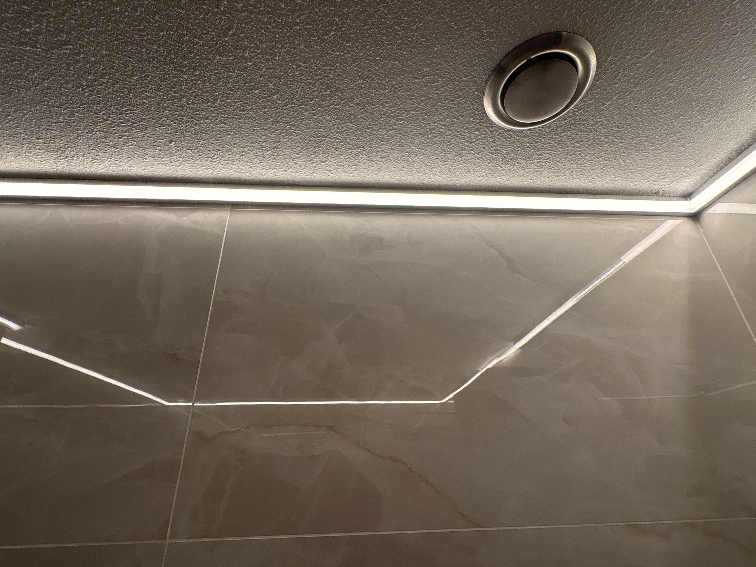 9 Meter - 1080 Led's komplettes LED Streifen Set Warmweiß